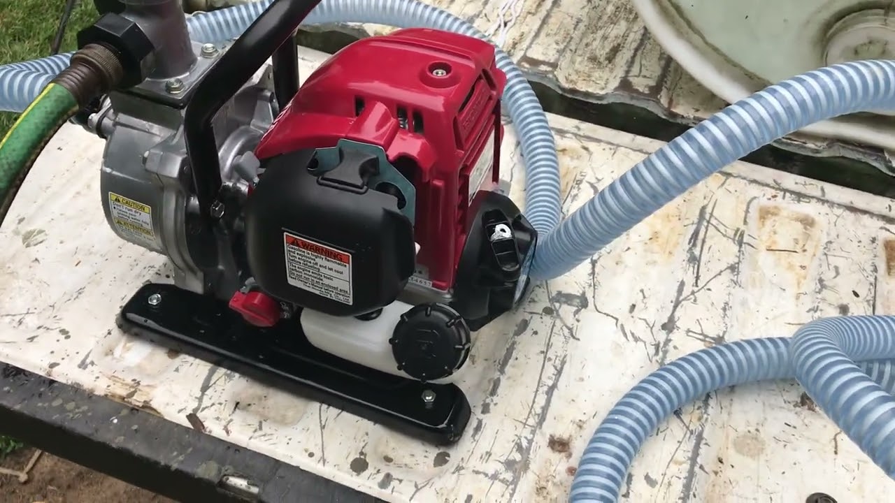 HONDA WX10T WATER PUMP IN ACTION