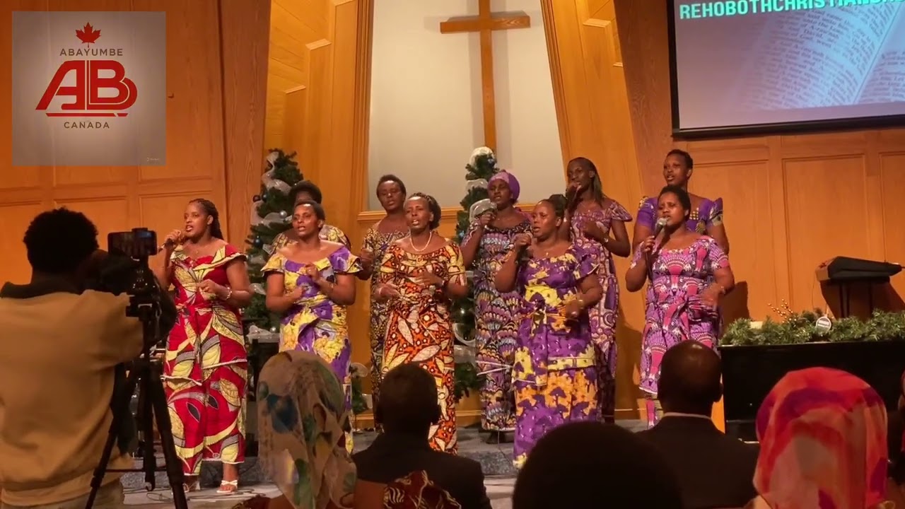 Aba mamans mumukutano wa noheri bafashije imitima yabenshi | El shadai choir Ottawa 🇨🇦