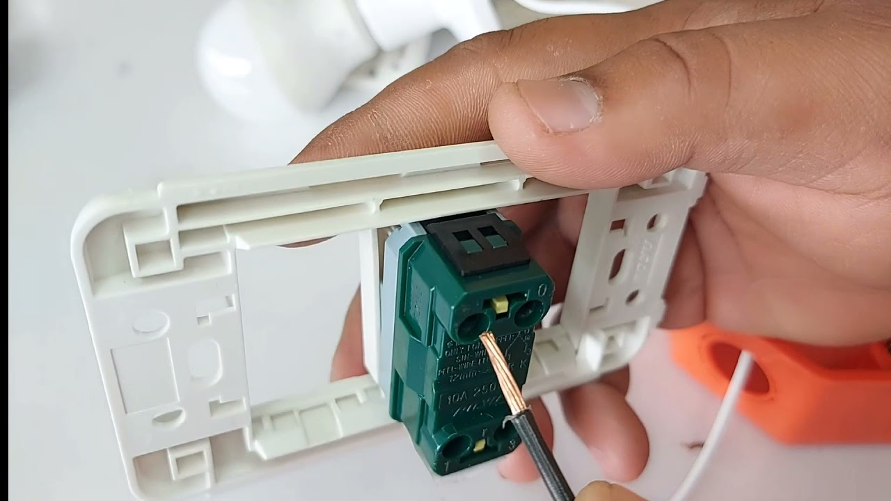 HOW TO INSTALL 3 WAY SWITCH | 1 LAMP, 2 SWITCHES | EIM NC2