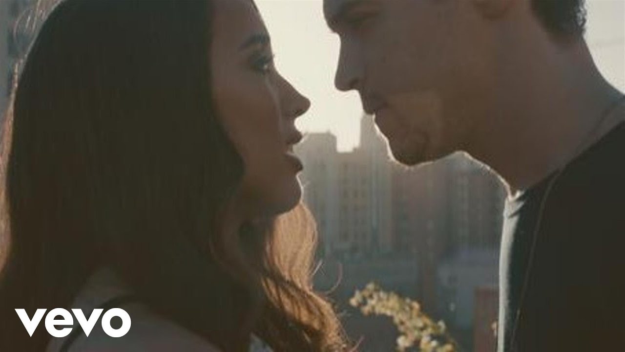 Alex & Sierra - Scarecrow (Official Video)