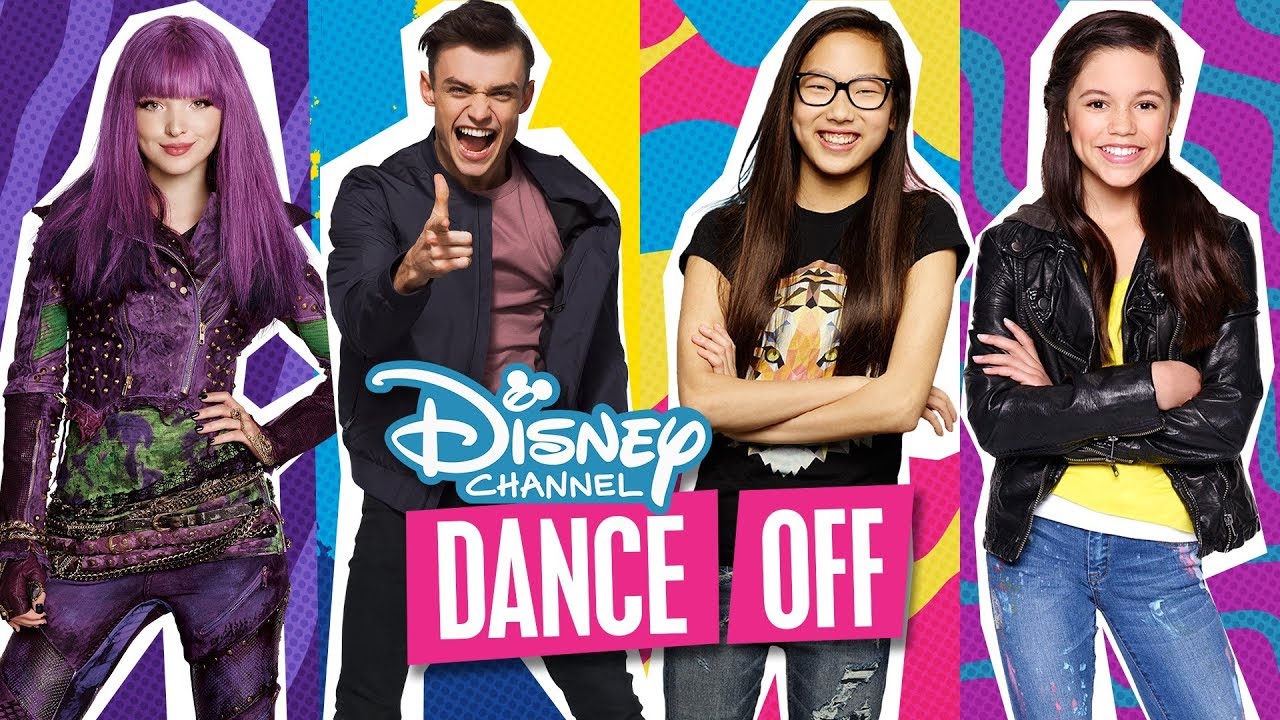 Disney Channel Dance Off💃 | 360 Video | Descendants 2 | The Lodge | Official Disney Channel UK