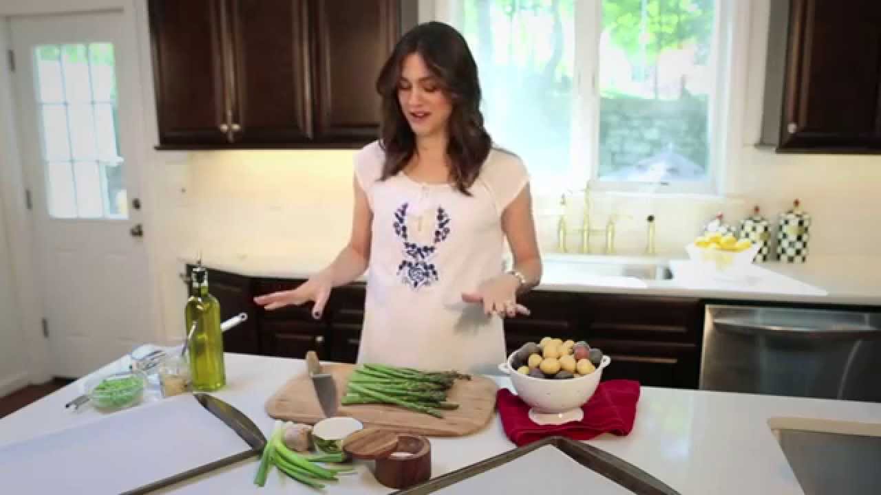 Lemony Potato Salad with Asparagus and Peas