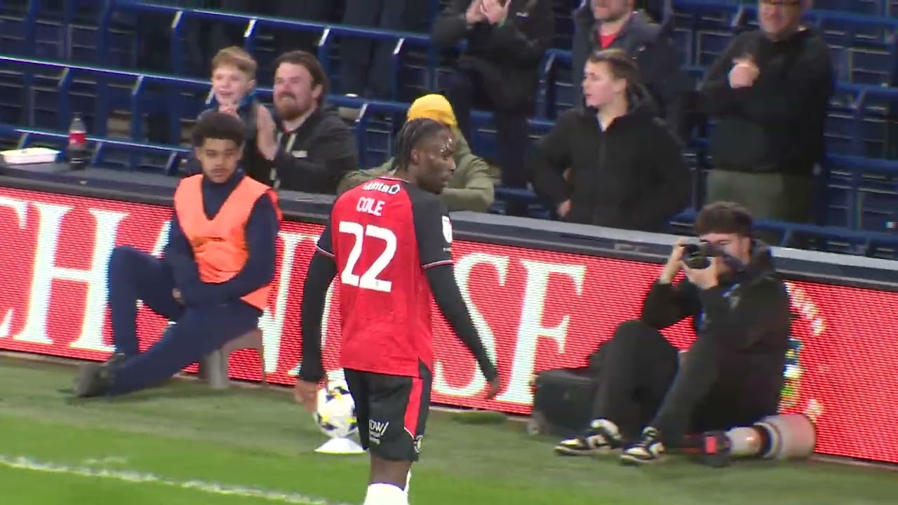 Luton Town v Exeter City Highlights