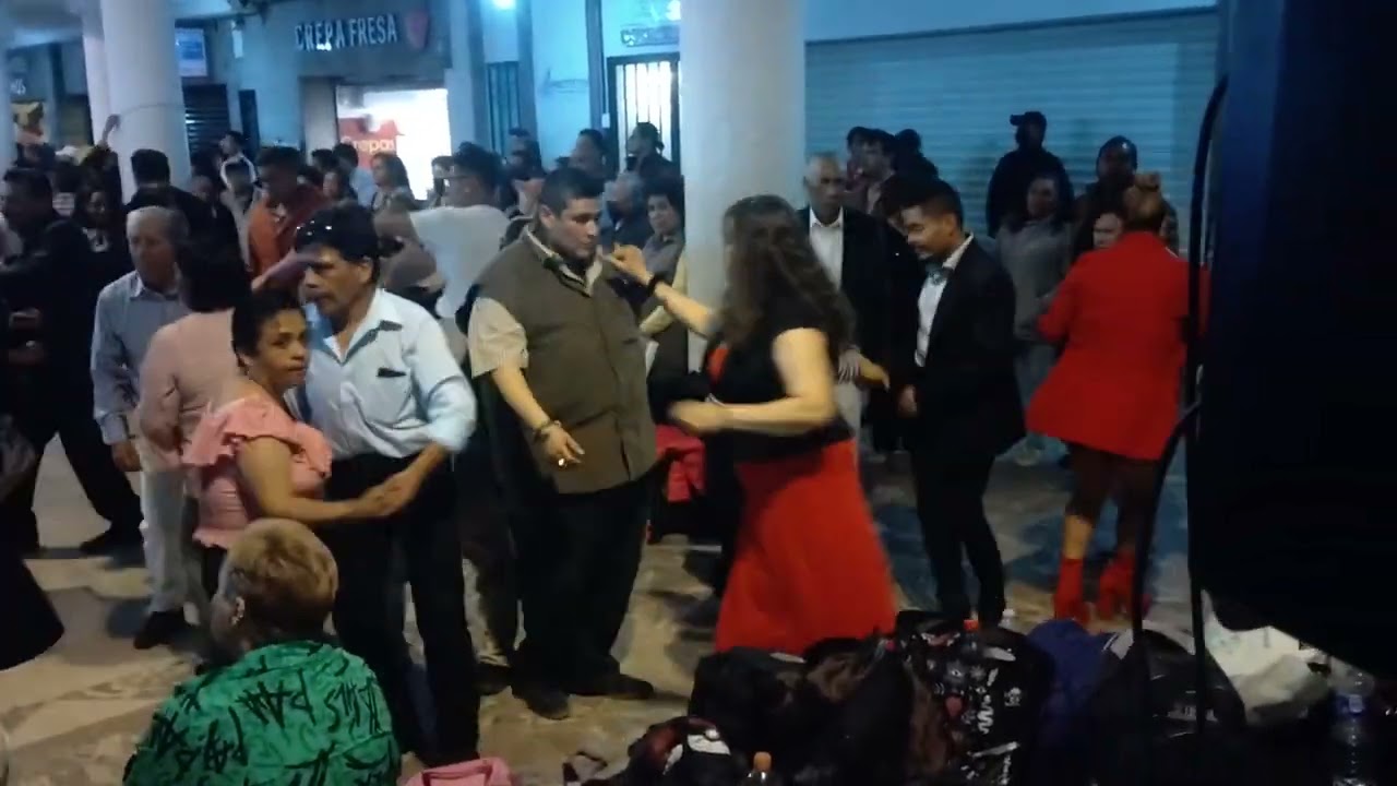 Ojitos Bonitos La concha acustica Toluca