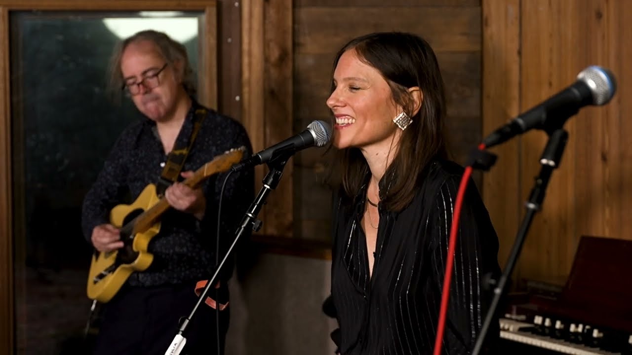 Don't Get Me Wrong - The Loyales (Pretenders cover)