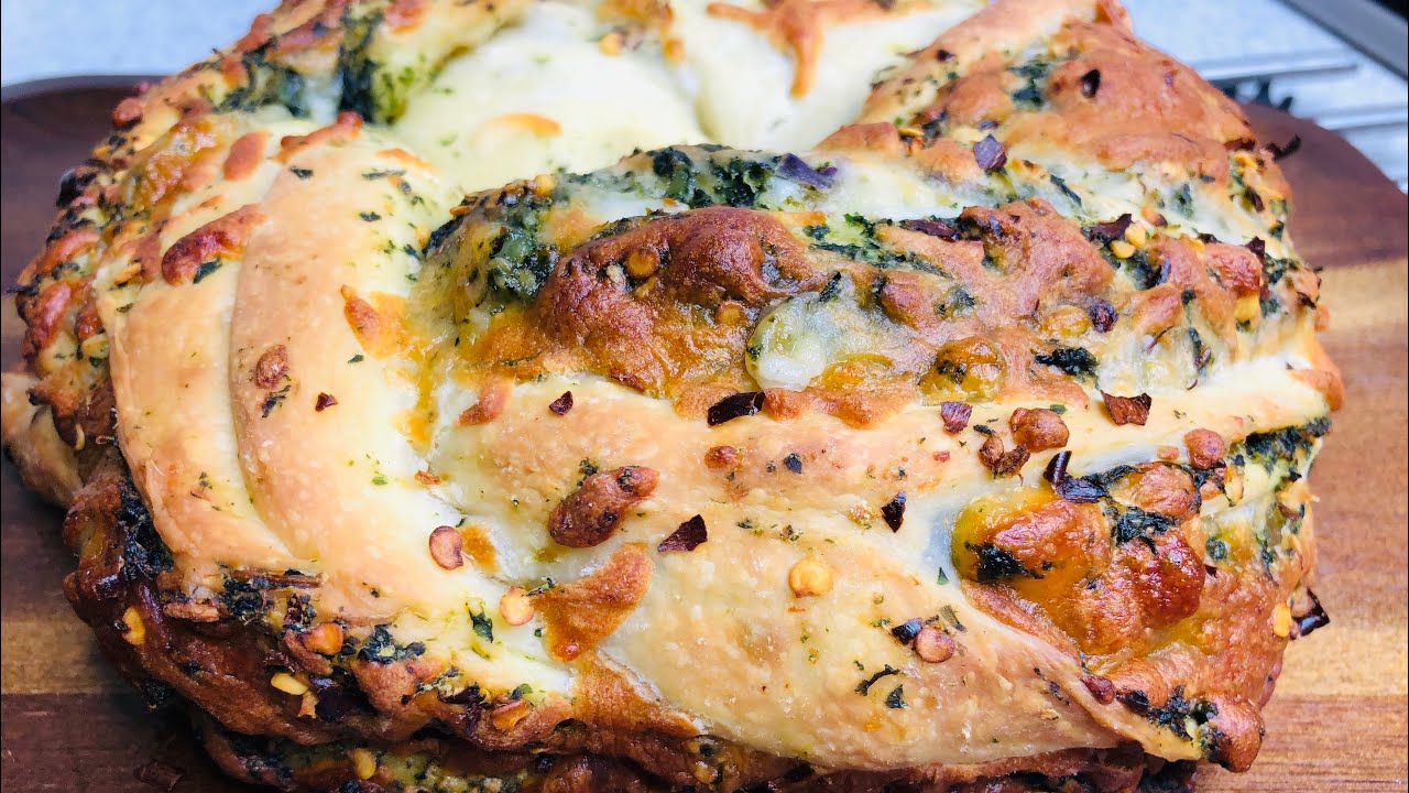 Twisted Cheese Spinach Bread-Baking Recipes-Spinach Loaf Recipe