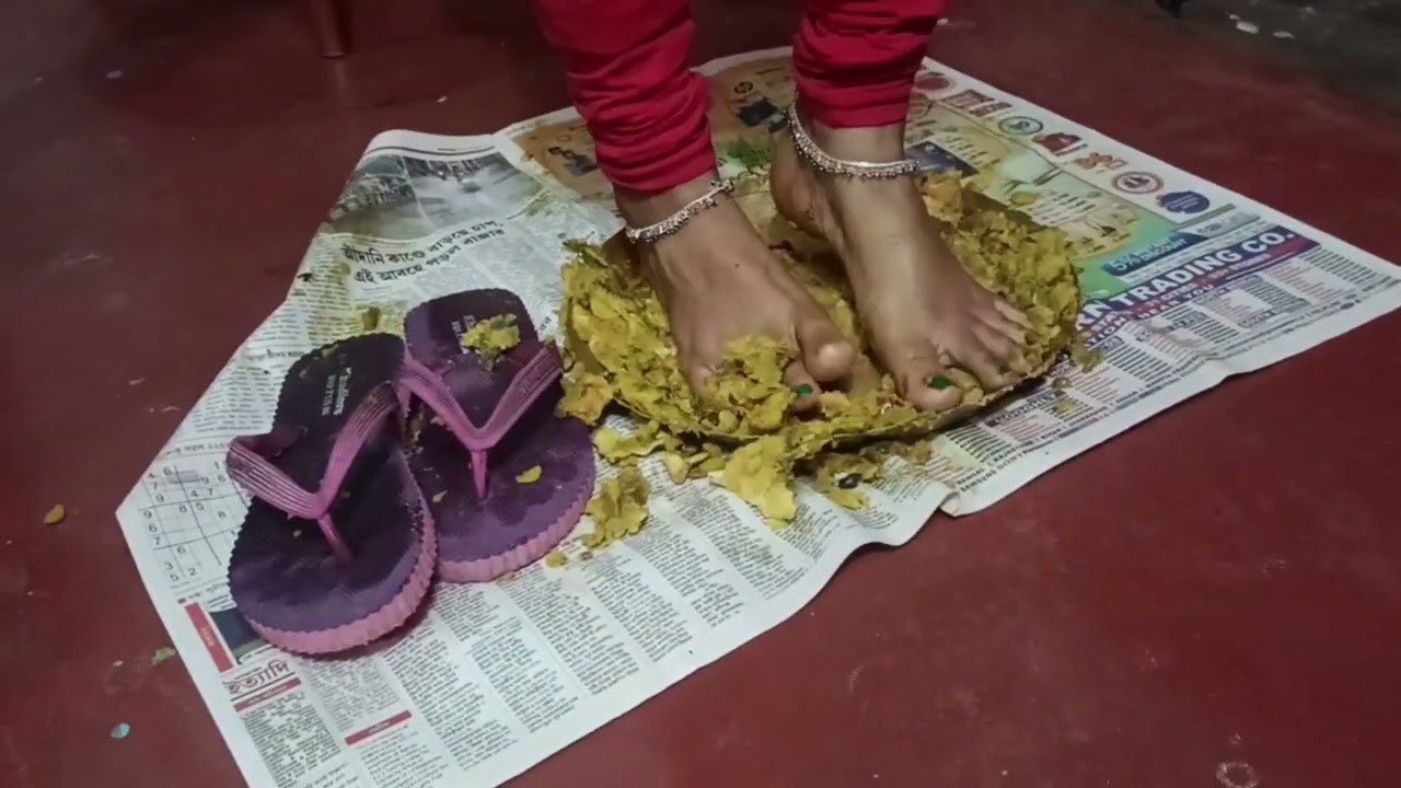Food crush || crushing with beautiful feet || food crush with bare foot