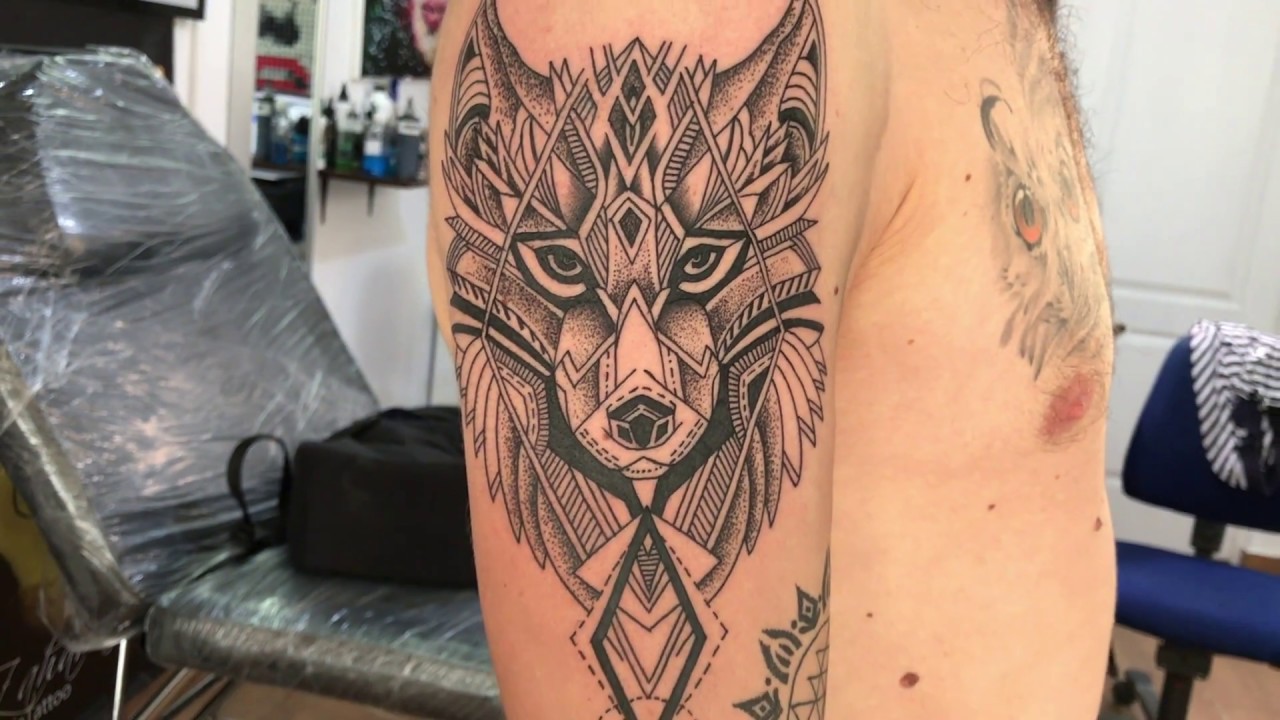 Geometric Wolf2 - Tattoo (Normal and time lapse)