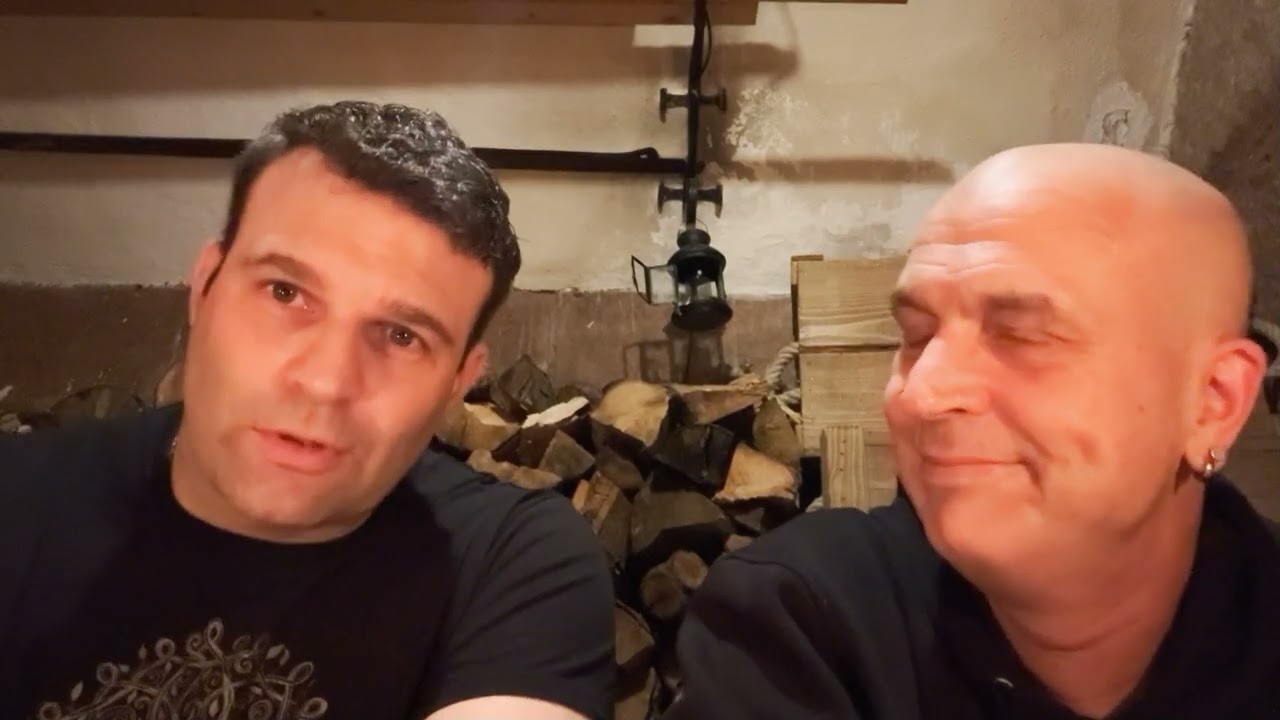Im Interview mit Thomas von@schandmaul über 25 Jahre Bandgeschichte und seine Erkrankung