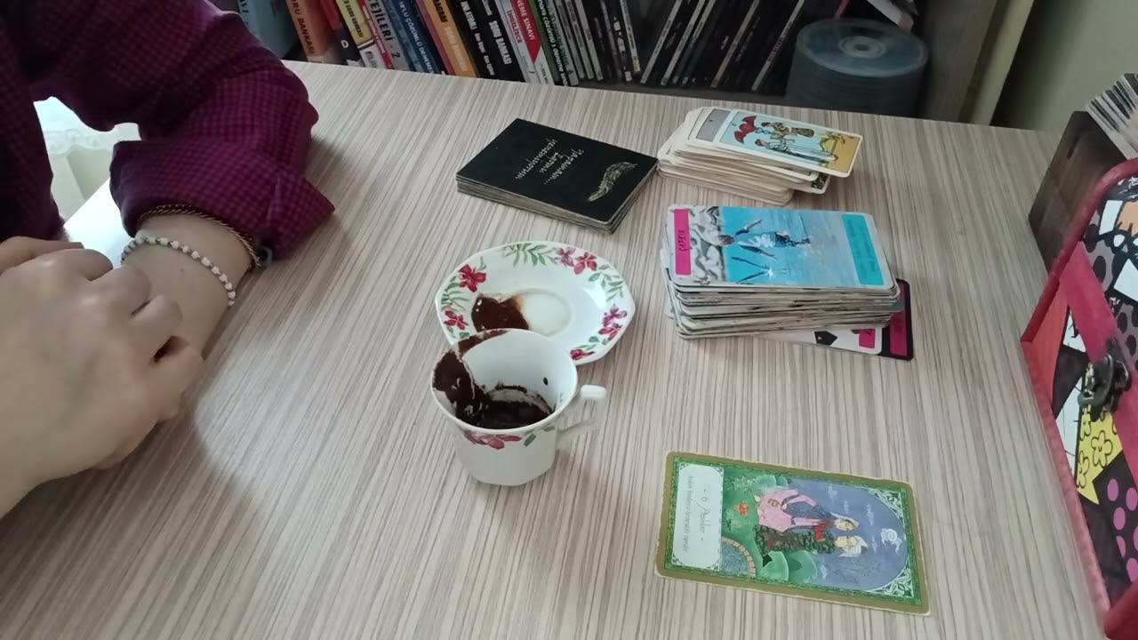 Başak burcu Şubat ayı 2026 kahve tarot açılımı