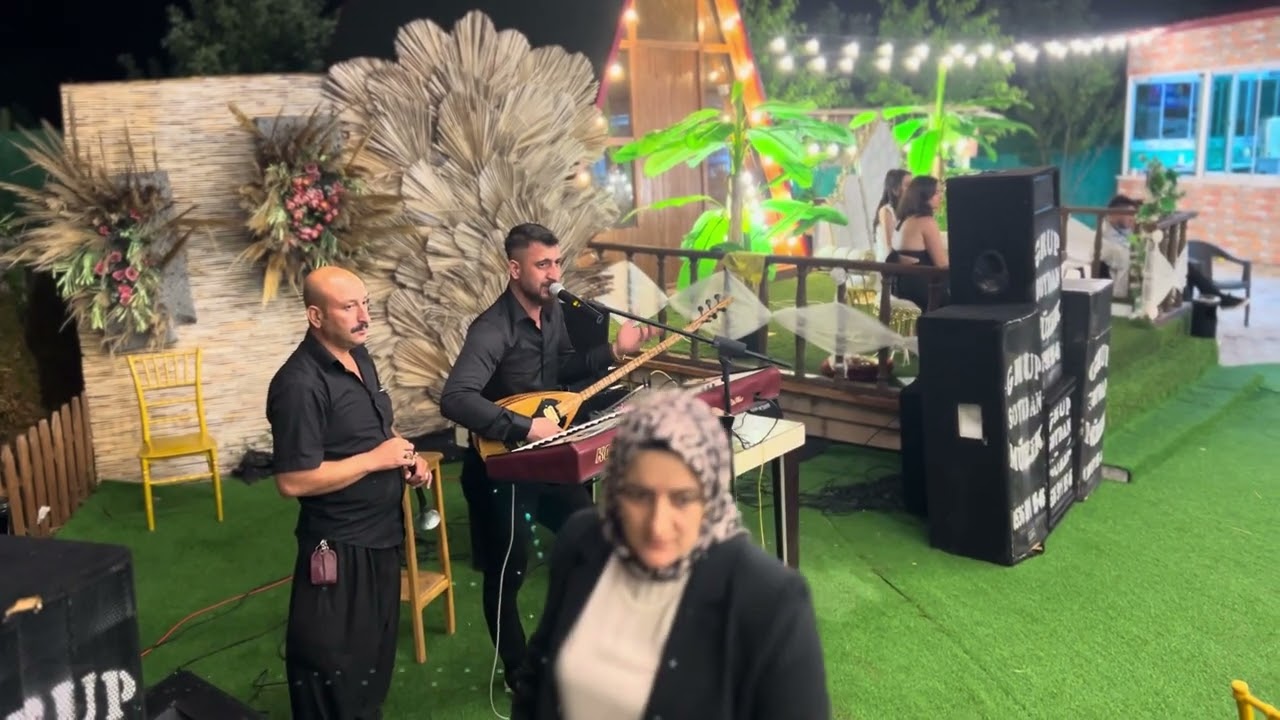 Grup soydan müzik kahraman Maraş afşin yaşar ailesinin düğün töreni