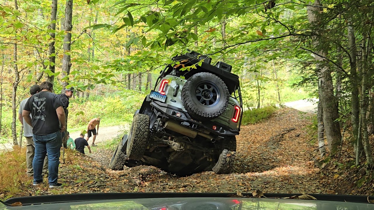 Ford Bronco tackles the mountains of Vermont!