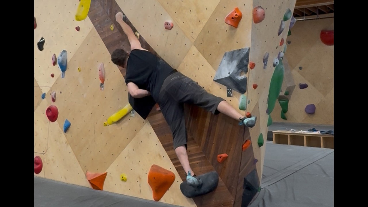 Another V7 Project - Half Moon Bouldering - Seattle