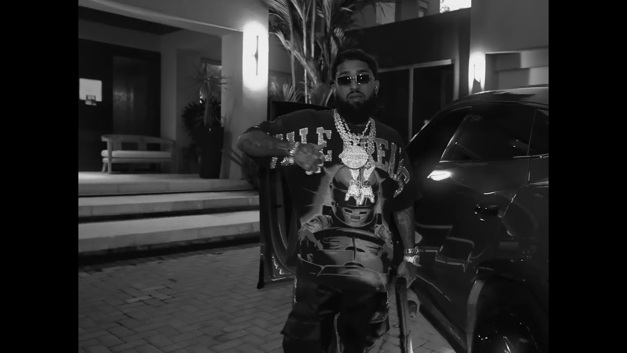 Bryant Myers x Dei V Type Beat "EN CONTRA" | Trap Instrumental 2025