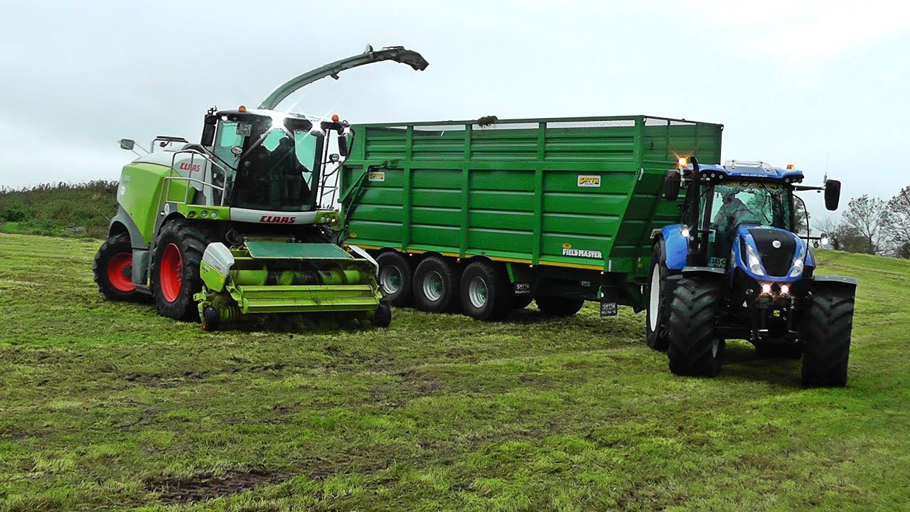 New Holland T7.230 & Smyth Fieldmaster Supercube Tri-axle Silage Trailer