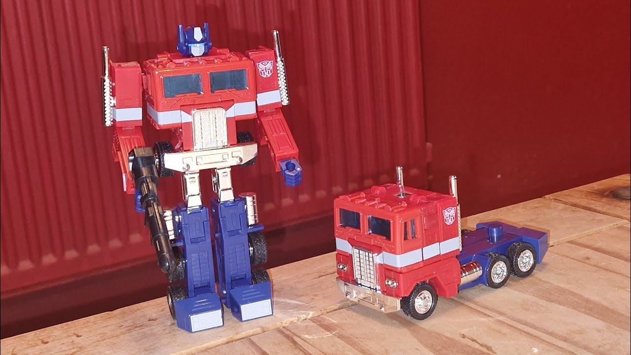 TRANSFORMERS MISSING LINK C-02 Cybertron General Commander CONVOY (Anime Edition)