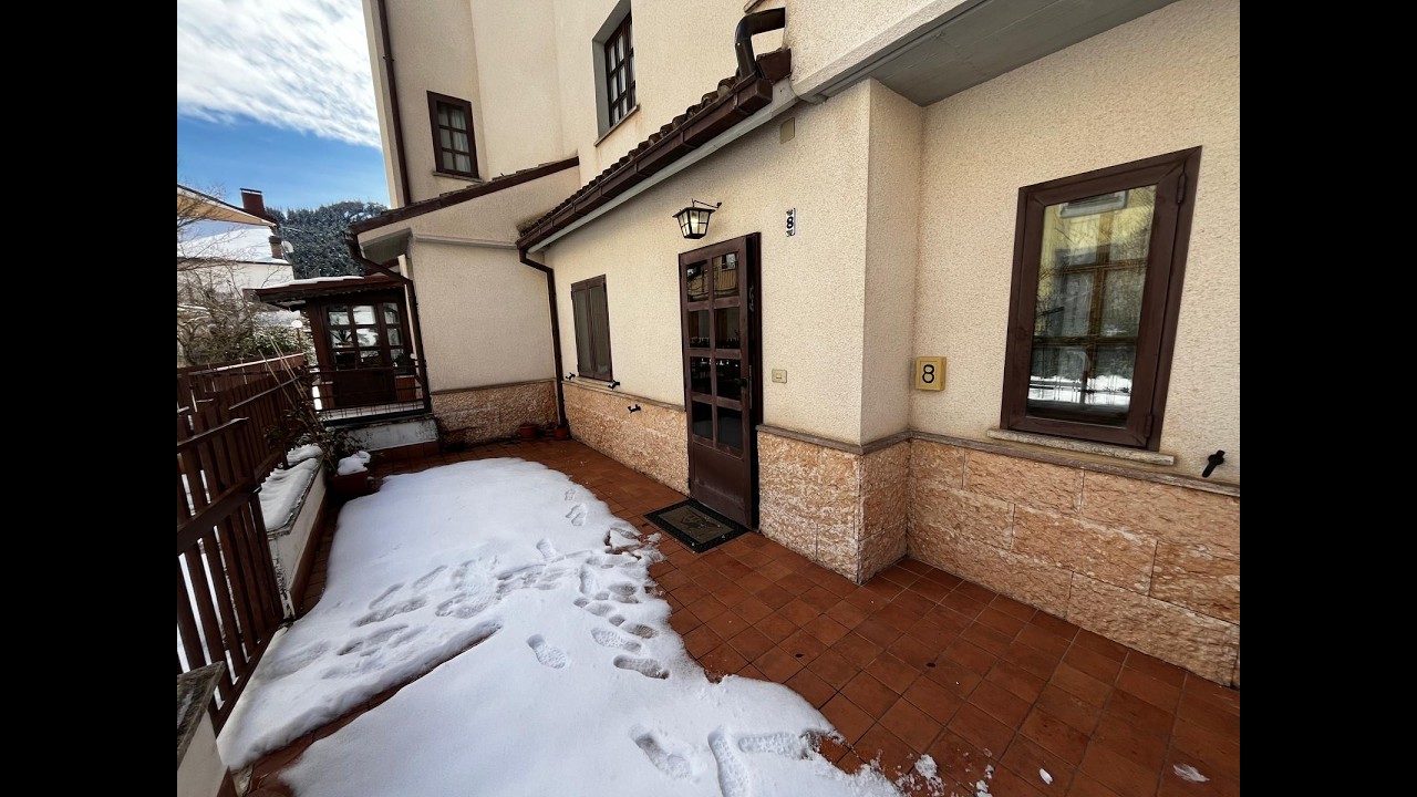 Ovindoli, via Faelli, bilocale di 48 mq con terrazzo, balcone panoramico