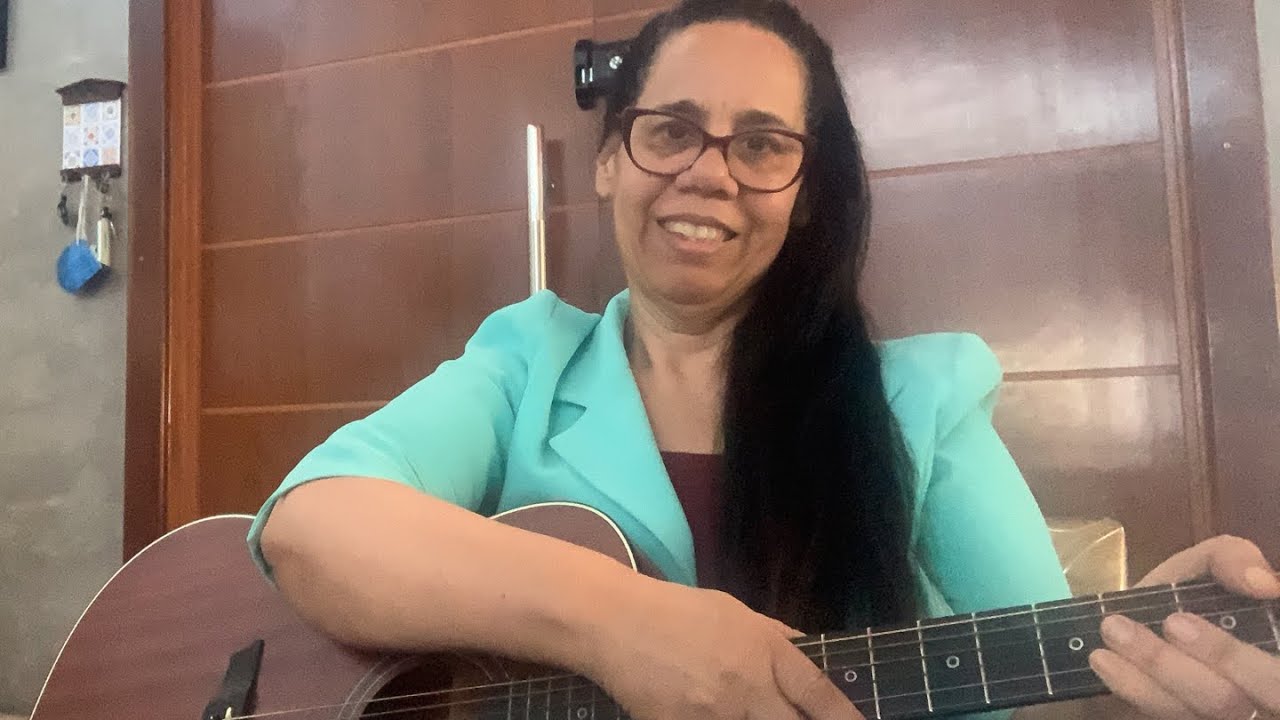 Live com a cantora Sofia Cardoso no lar