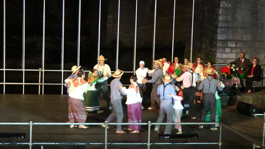 Portuguese folk dance from Azores: Chamarrita do Pico