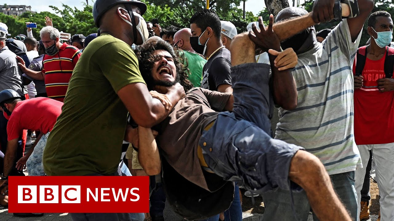 Cuba sees biggest protests against Communist government in decades - BBC News
