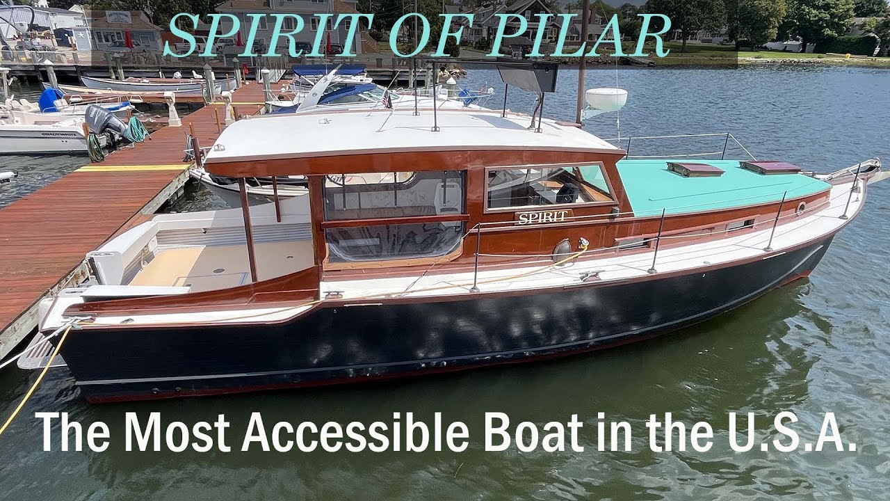 Boating in Accessible Comfort in this Mid-size Sport Fishing Boat.