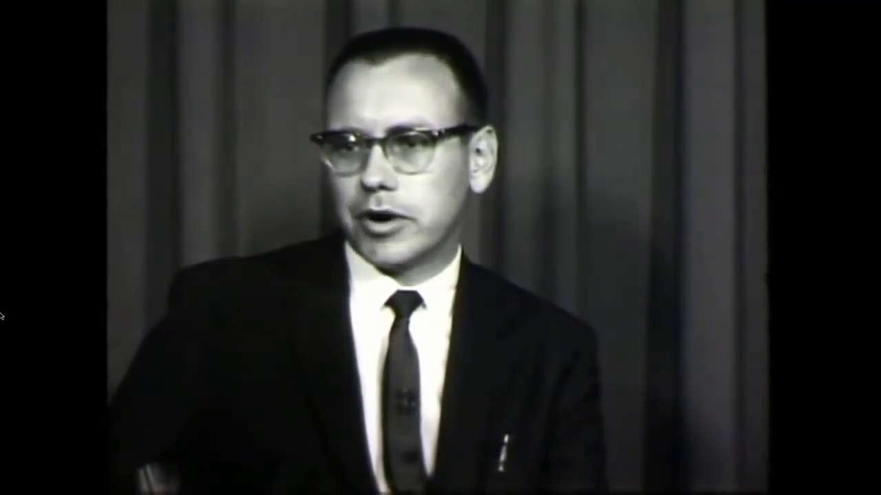 Warren Buffett Being Interviewed When Young (1962) | MW