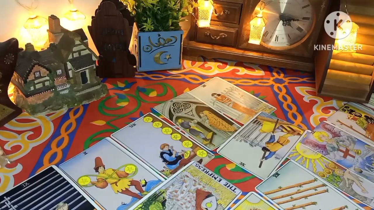 برج الأسد 💞 توقعاتك العاطفيه 💞 الفتره من ٢٨ ل١ابريل سيتواصل ولكنك ترفض تسمع منه الجديد قريب منك