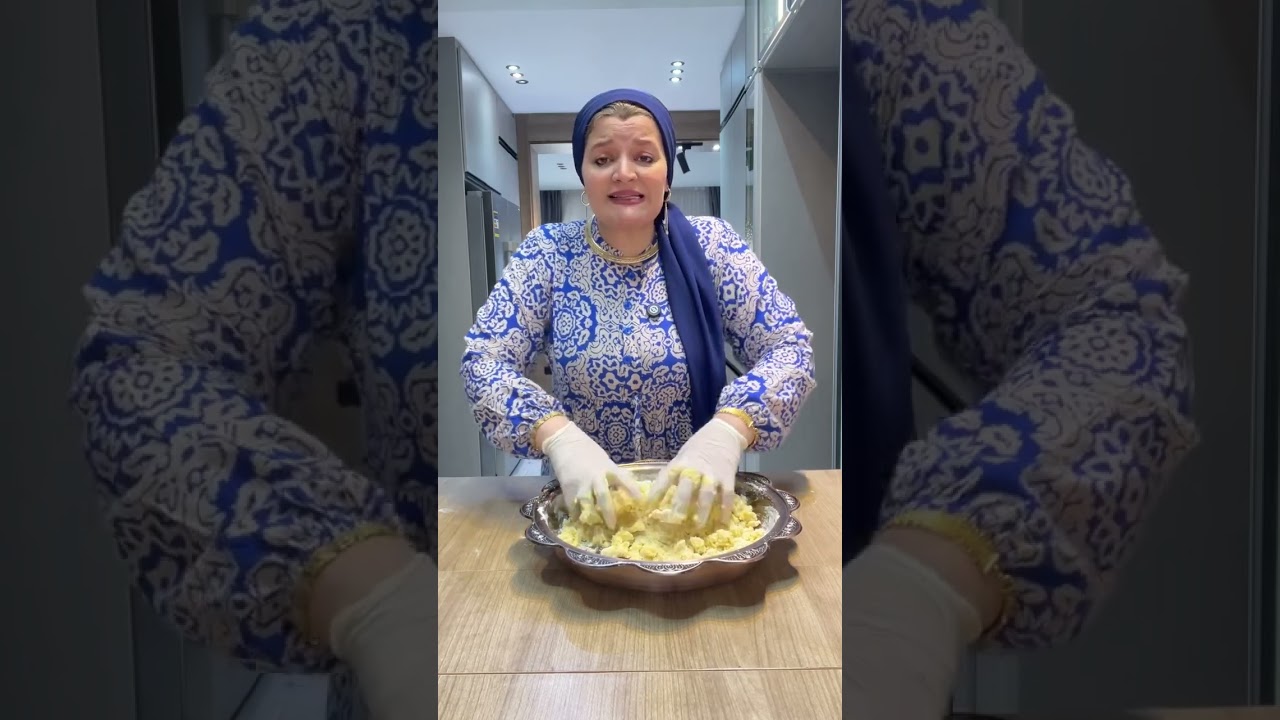 الغريبه الممتازه😍