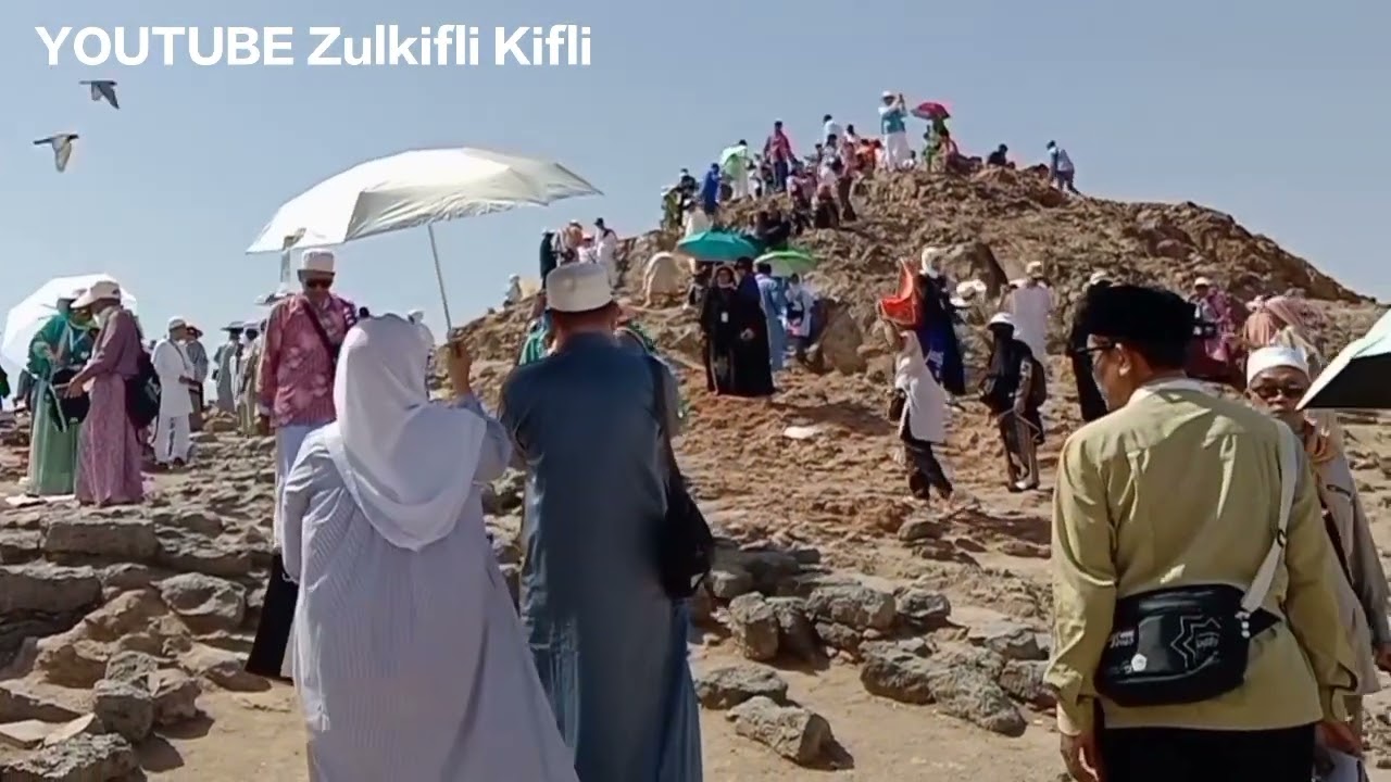 ZIARAH KE JABAL UHUD  JAMAAH HAJI KLOTER 7 BALIKPAPAN JAMAAH ASAL KUKAR DAN KUTIM 1444H / 2023