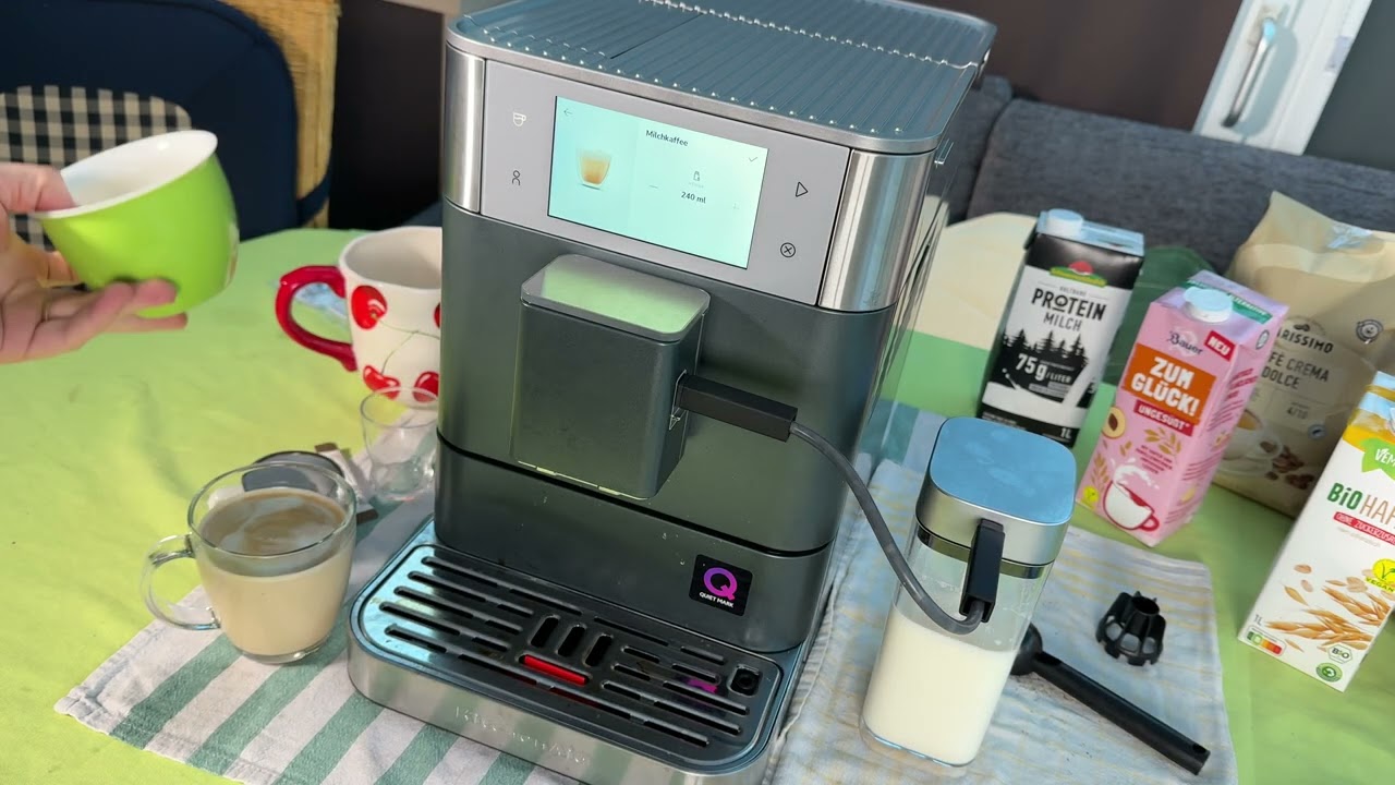 Milchkaffee (caffellatte) zubereiten an einer KitchenAid Kaffeevollautomat KF8, KF7, KF6 Anleitung