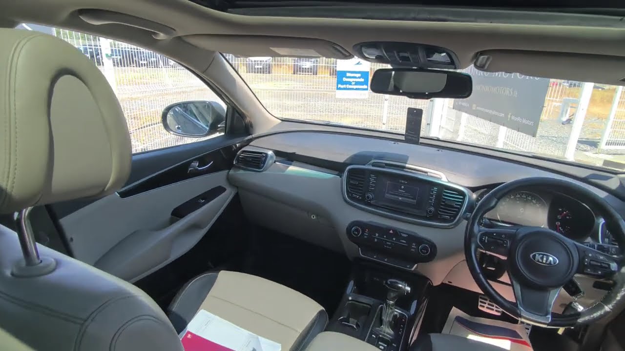 KIA SORENTO PLATINUM AWD 7 SEATER AUTOMATIC AT MONRO MOTORS