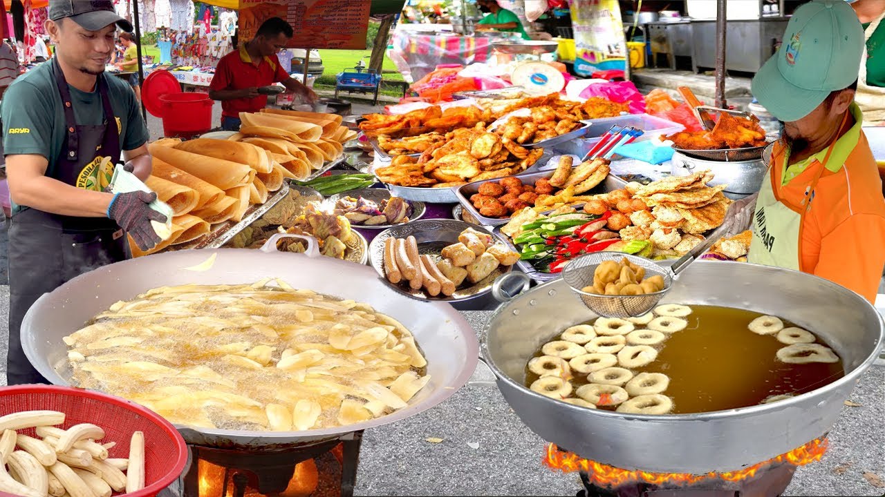 MALAYSIAN TOP MUST TRY DISHES & MALAYSIAN STREET FOOD ADVENTURE IN KUALA LUMPUR ALL DAY FOOD BAZAAR