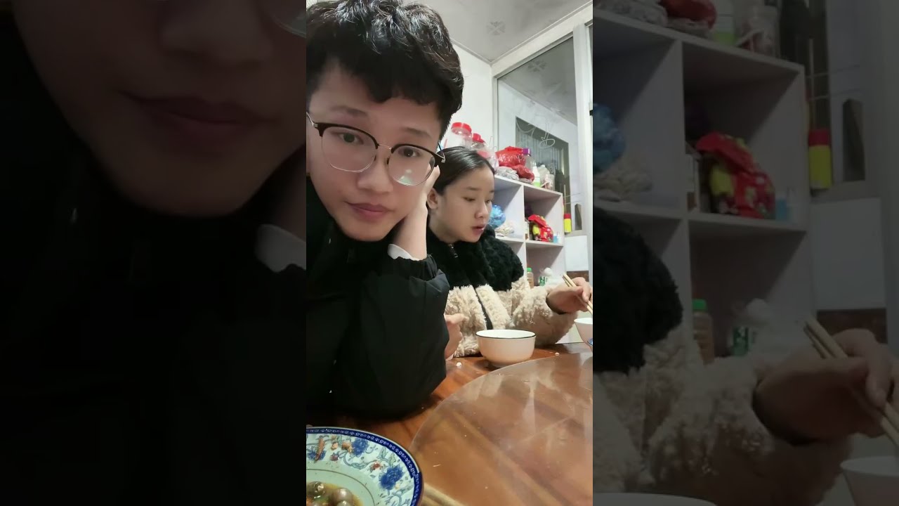 （2053）牛牛阿娜日常生活 阿娜回中国的日常