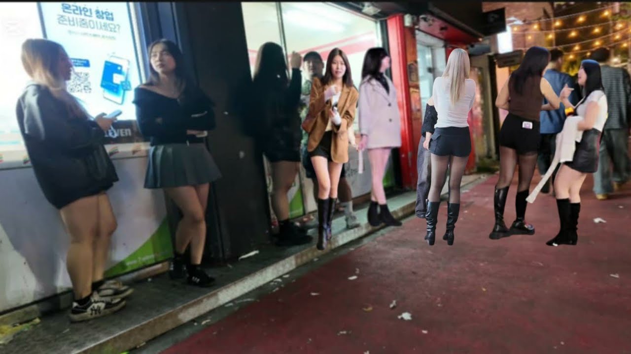 [ 4K Slow Motion ] Seoul's Midnight Magic: Sexy Girls in Hongdae