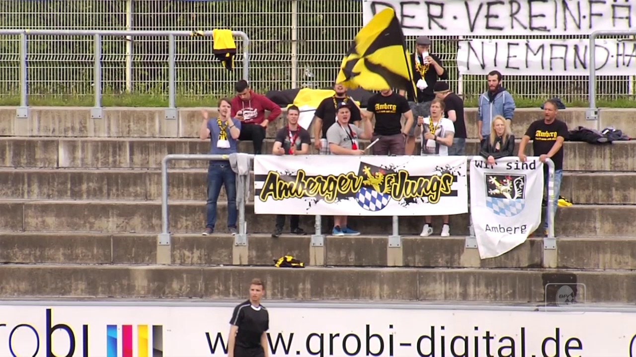 FC Amberg - W&uuml;rzburger Kickers II (Bayernliga, Saison 2016/17 - Spieltag 33)