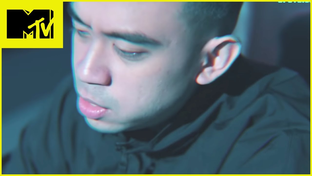 ALYPH - 'Adakah Kau Mendengar' (Live Performance) | Asia Spotlight