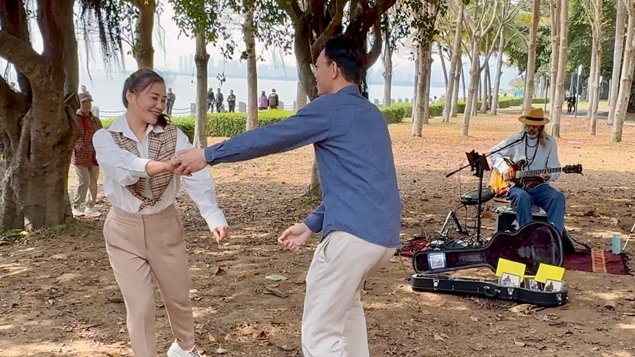 Looper Blues with Chinese Blues Dancers - for International Women’s Day