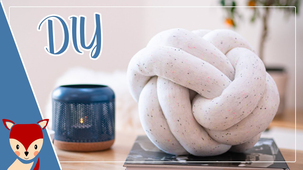 DIY - Coussin noeud ou Knot pillow