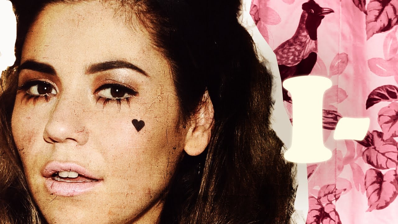 Electra Heart but every time MARINA says I it skips
