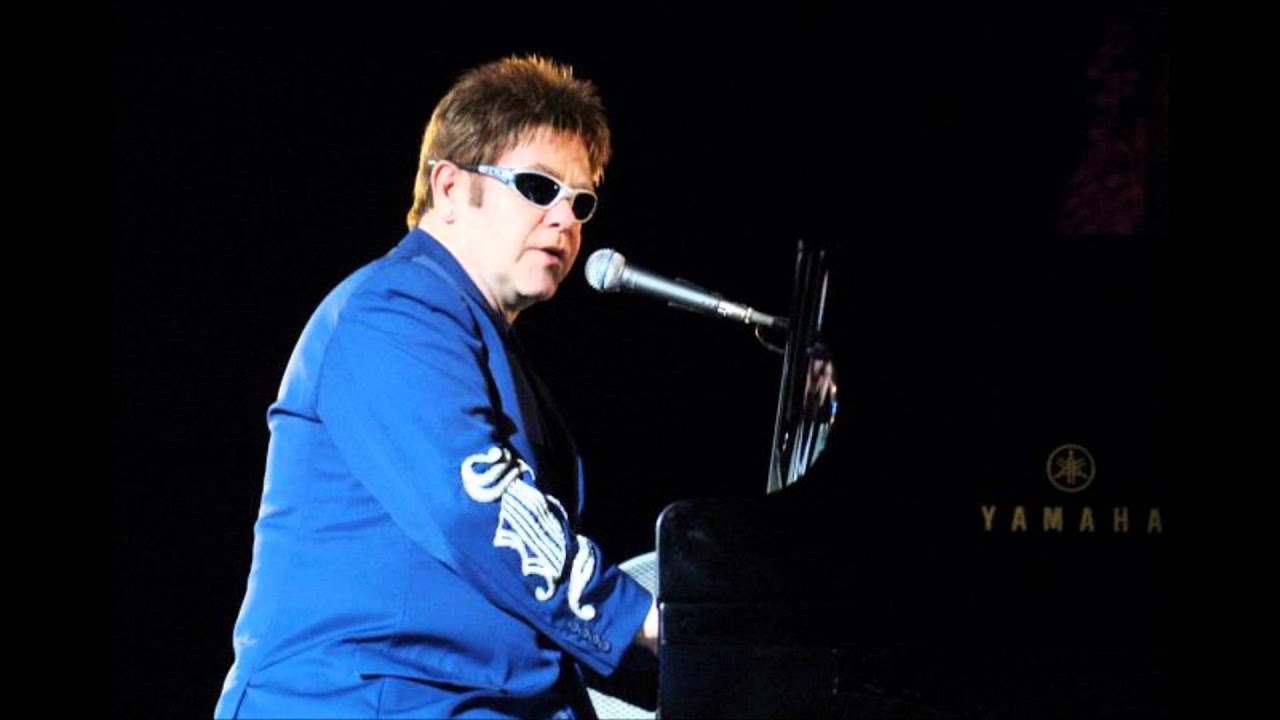 Elton John - Moon River - Live SOLO in Taormina 2003