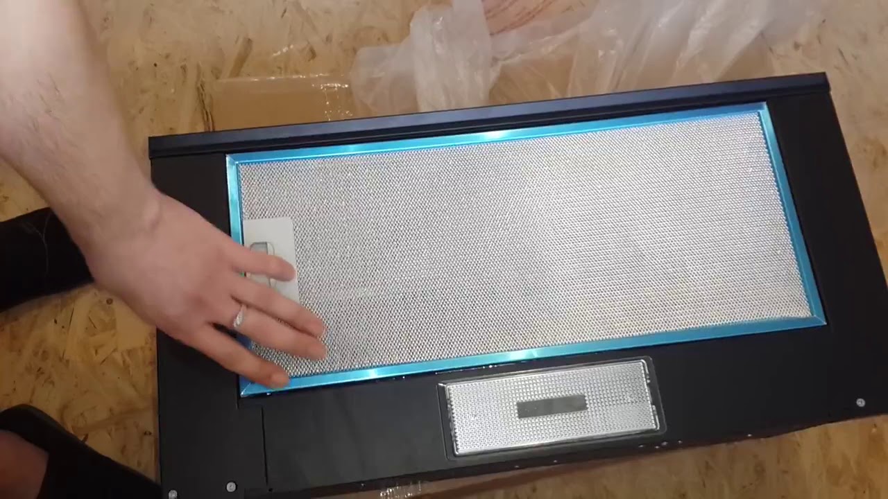 Распаковка вытяжки VENTOLUX GARDA 60 BK 450