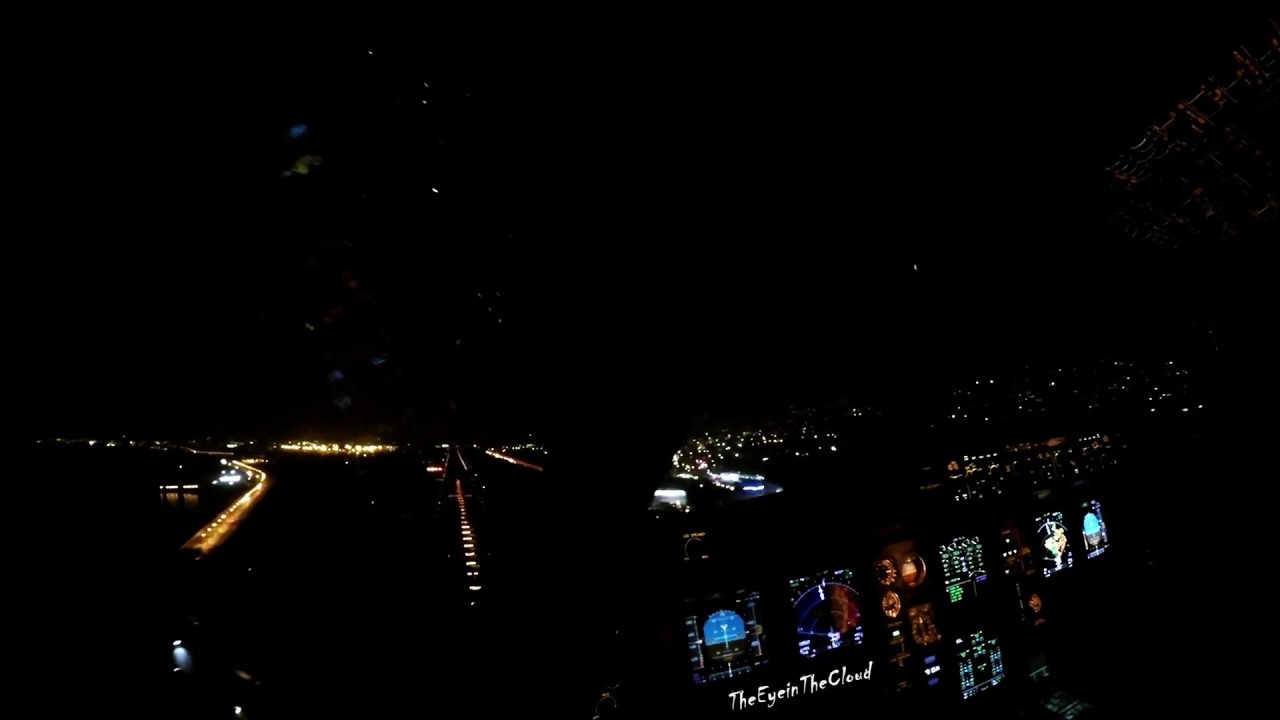 Landing BEY 03 with A340