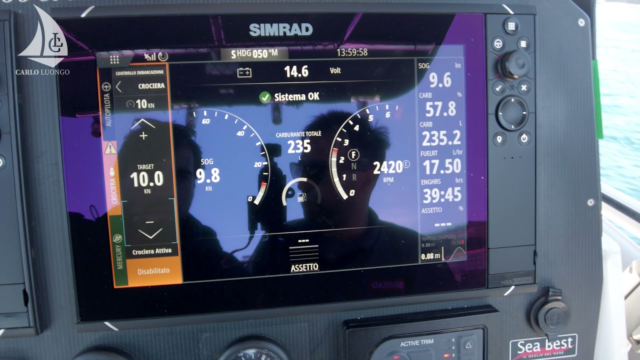 Simrad integrato con motore Mercury