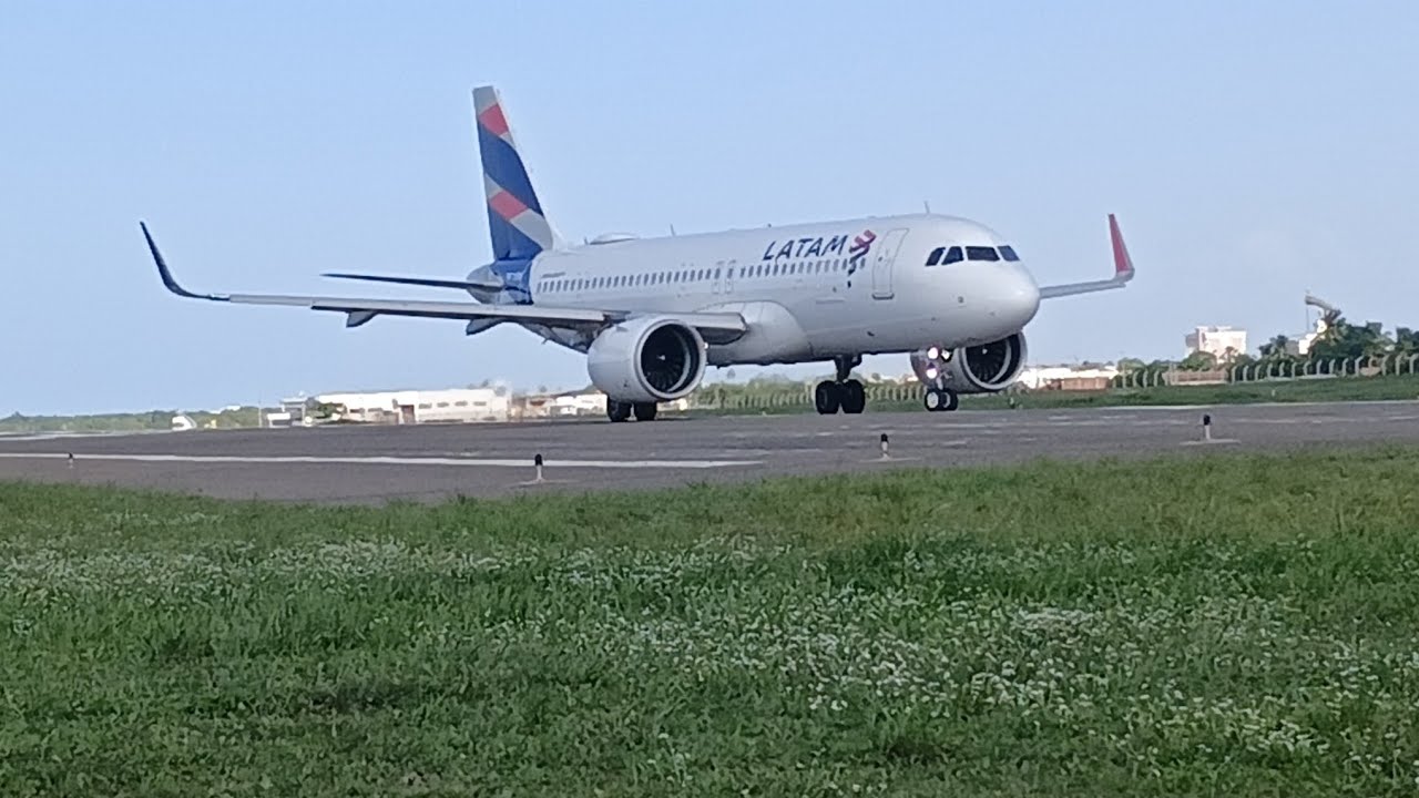 Latam Airlines  Airbus A320-A20 Decolando do Aeroporto de Parnaíba Pi 07/03/2026.