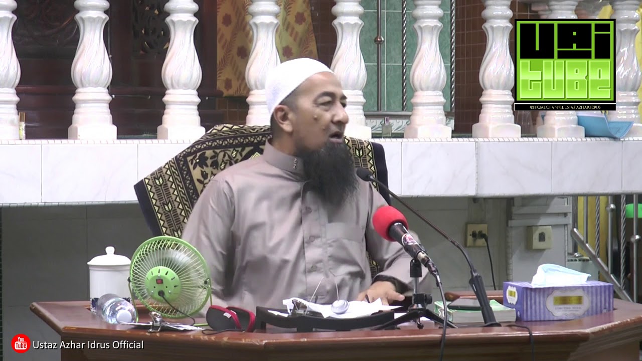 Pengacara Islam TV Pakai Pakaian Sambut Perayaan Orang Kafir - Ustaz Azhar Idrus Official