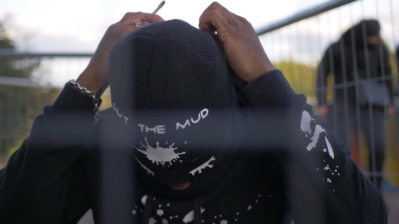 #TT REALRIZZ - Out The Mud
