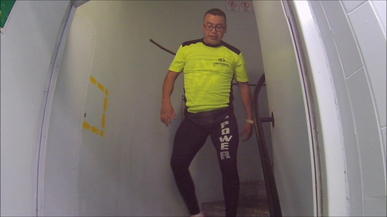 T&eacute;cnica Subir Escalones en Towerrunning
