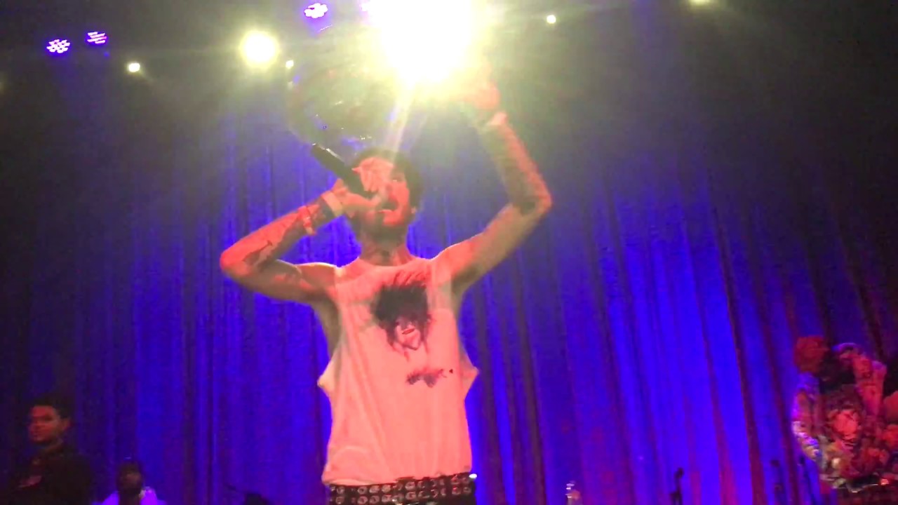 Lil Peep - Lil Jeep (Live in LA, 12/14/16)