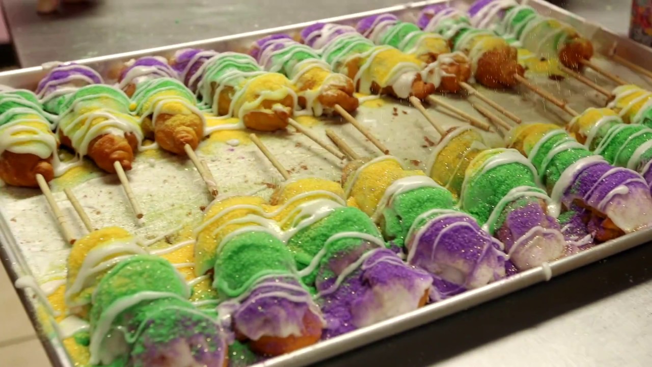 Watch This Genius Way to Eat King Cake: Doug Does