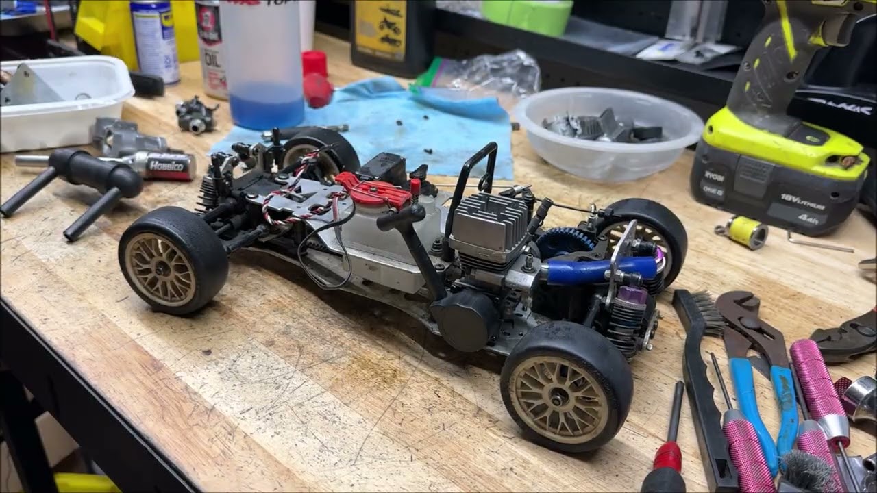 Запуск винтажного нитродвигателя KYOSHO GT